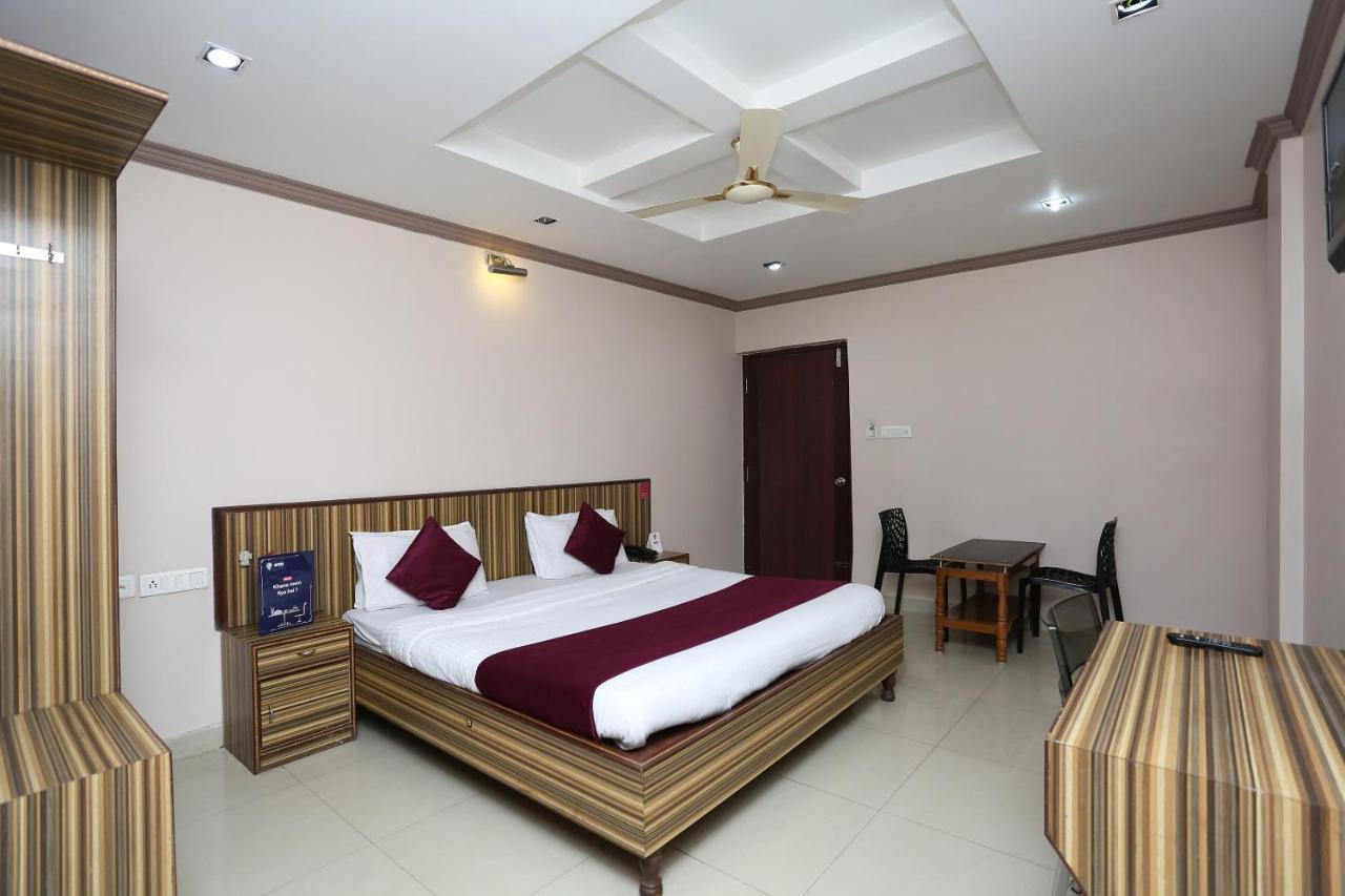 Oyo 3881 Venus Nxt Hotel Bhubaneswar Exterior photo